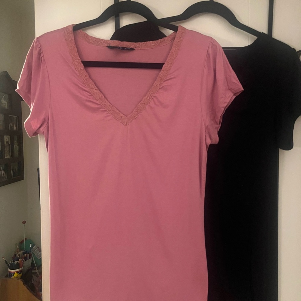Set of two- pink and black laced detailed V-Neck